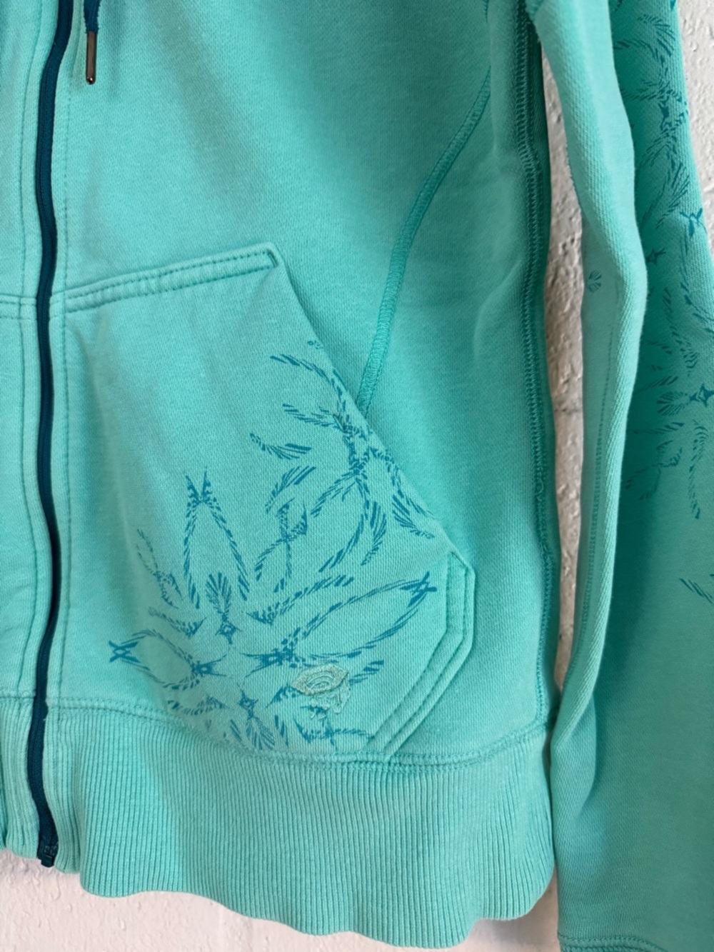 Mountain Hardwear Mint Green Full-Zip Hoodie with Hood - Picture 2 of 9